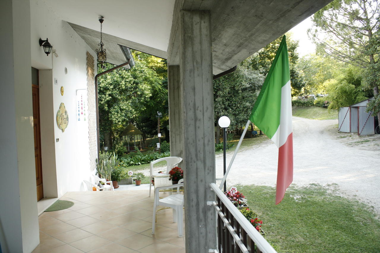 Il Prato Panzió Predappio Kültér fotó